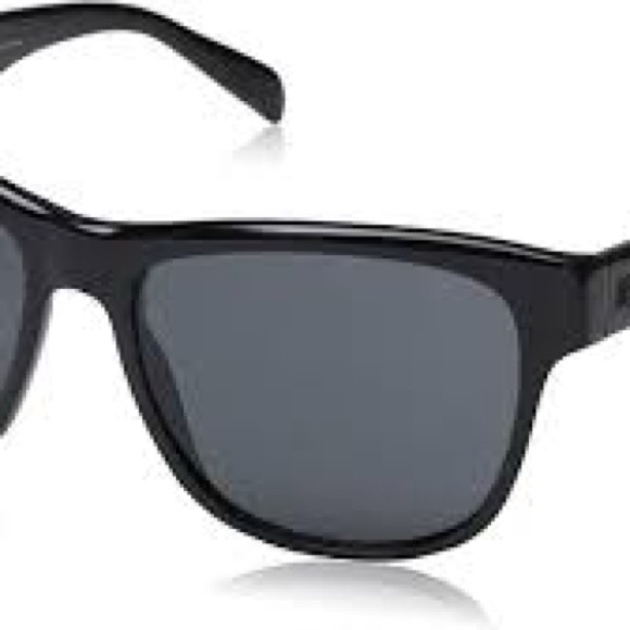 Burberry Sunglasses New with Case - Picture 5 of 16